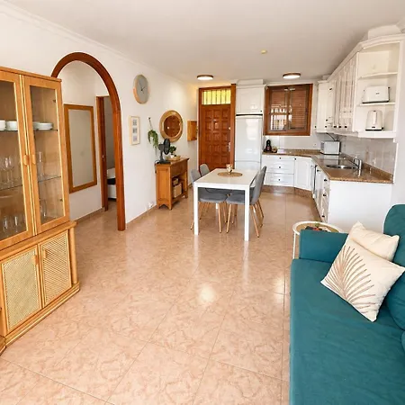 Apartmán Tenerifeopenhome Bright Penthouse On The Cristianos Arona (Tenerife)